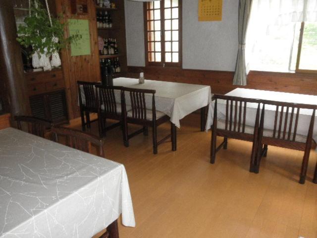 Pension Roku Hakuba Buitenkant foto