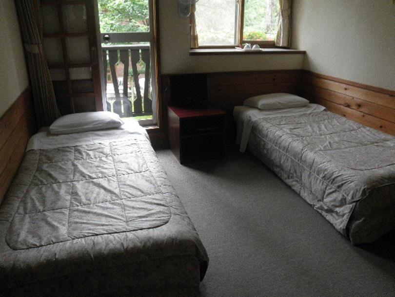 Pension Roku Hakuba Buitenkant foto