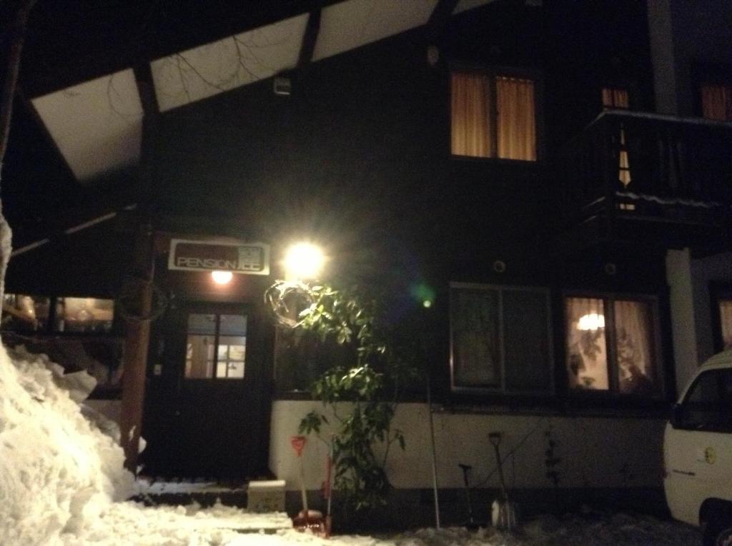Pension Roku Hakuba Buitenkant foto