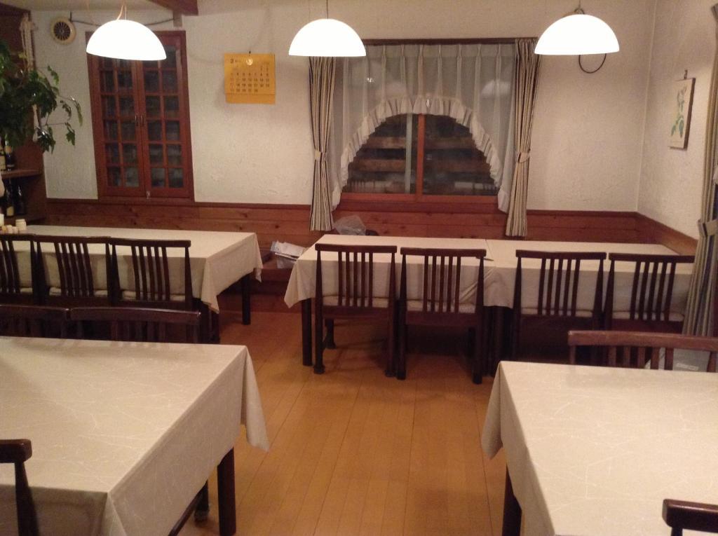 Pension Roku Hakuba Buitenkant foto